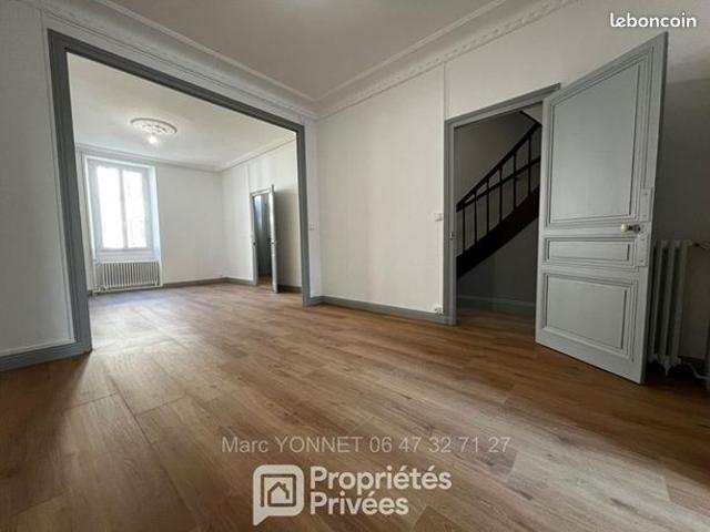 Maison 9 pièces 135 m²