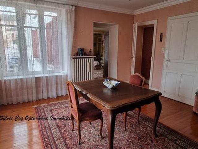 Maison 9 pièces 136 m²