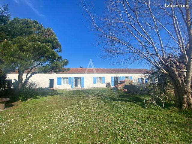 Maison 9 pièces 136 m²