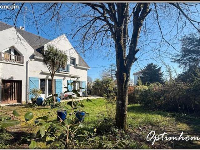 Maison 9 pièces 137 m²