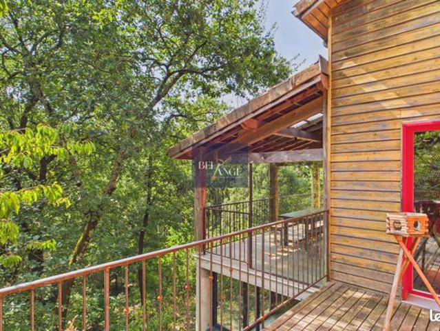 Maison 9 pièces 130 m²