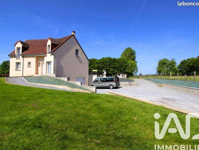 Maison 9 pièces 130 m²