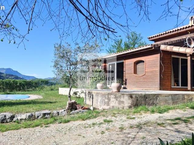 Maison 9 pièces 130 m²