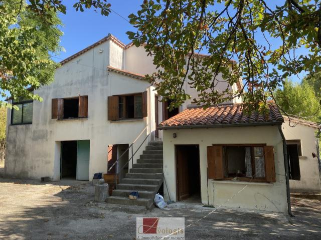 Maison 9 pièces 130 m²