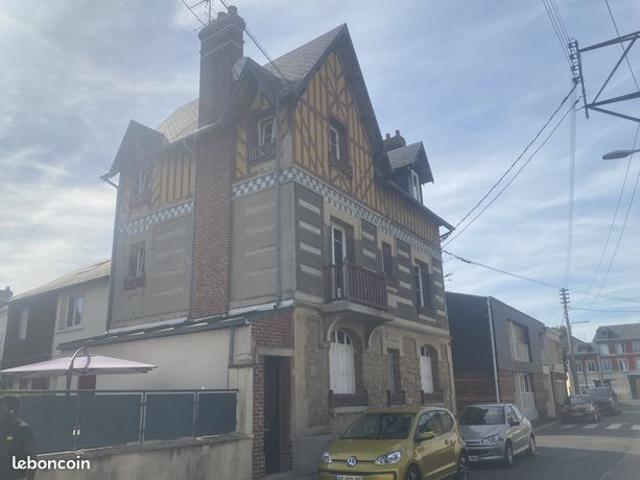 Maison 9 pièces 145 m²