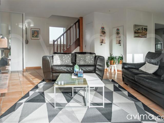 Maison 9 pièces 145 m²