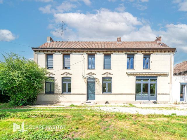 Maison 9 pièces 145 m²