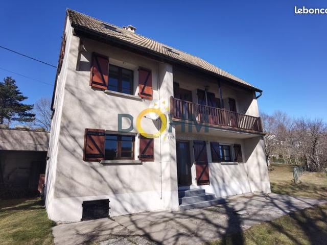 Maison 9 pièces 147 m²