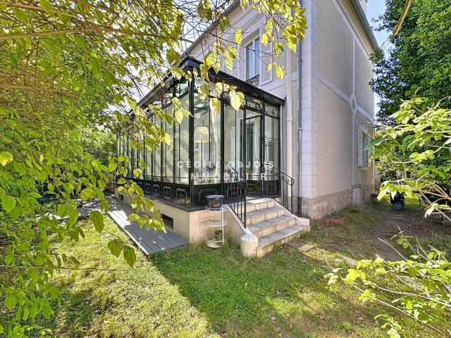 Maison 9 pièces 147 m²