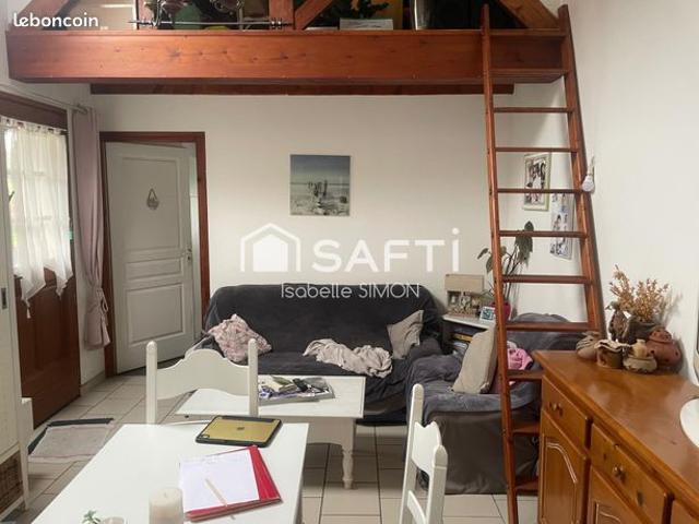 Maison 9 pièces 148 m²