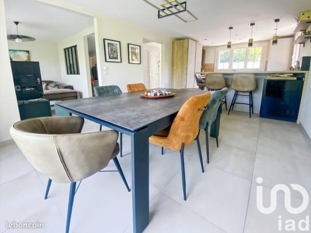 Maison familiale 9 pièces 148 m²