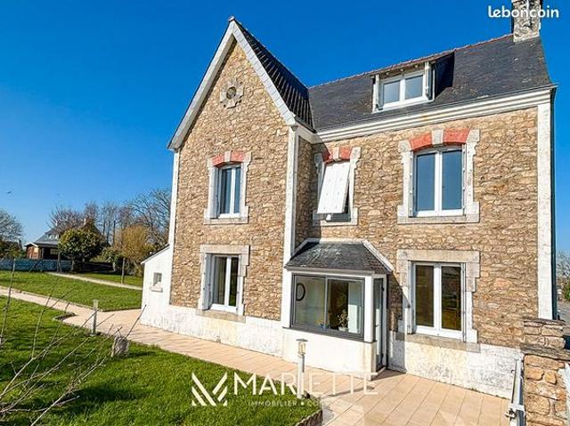 Maison 9 pièces 148 m²