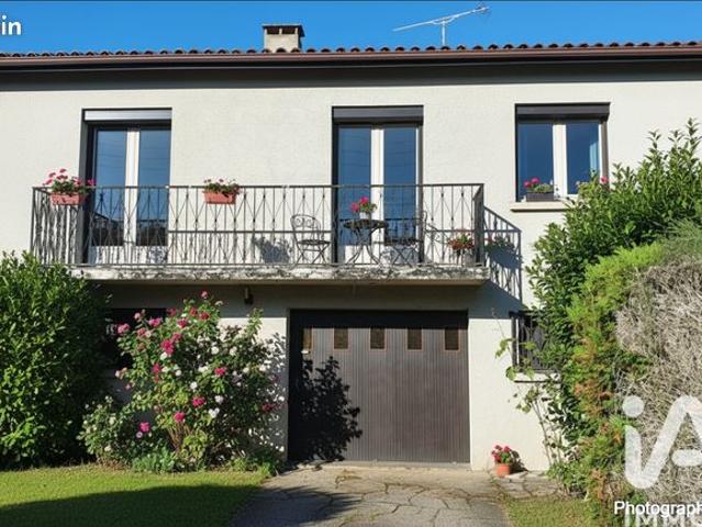 Maison 9 pièces 148 m²