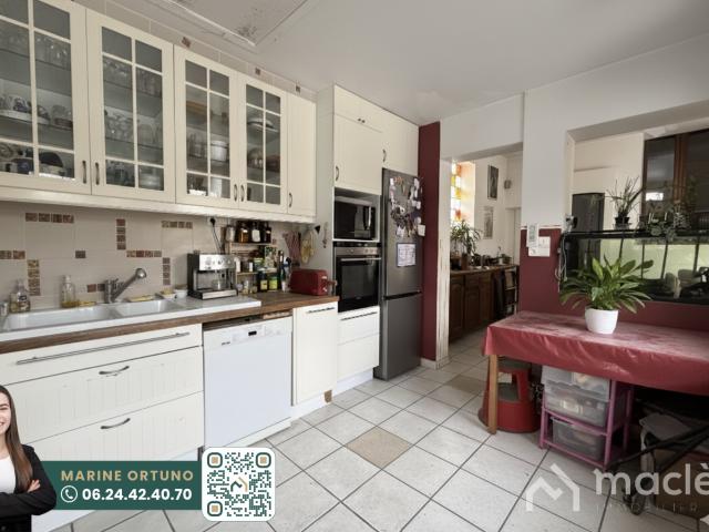 Maison 9 pièces 148 m²