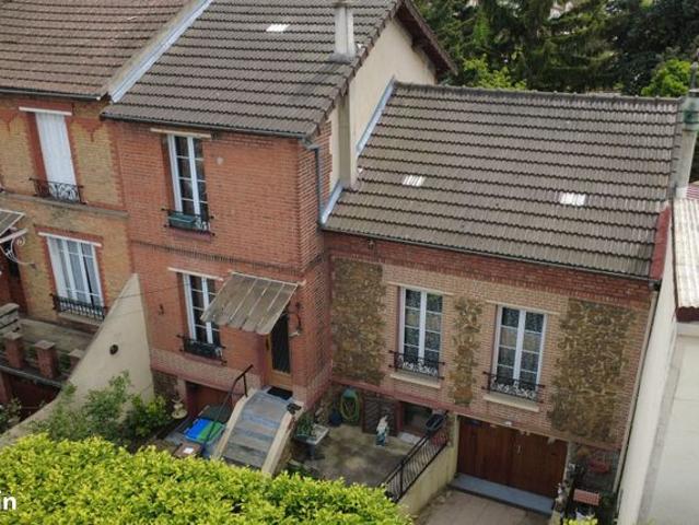 Maison 9 pièces 140 m²