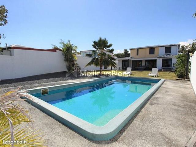 Maison 9 pièces 140 m²