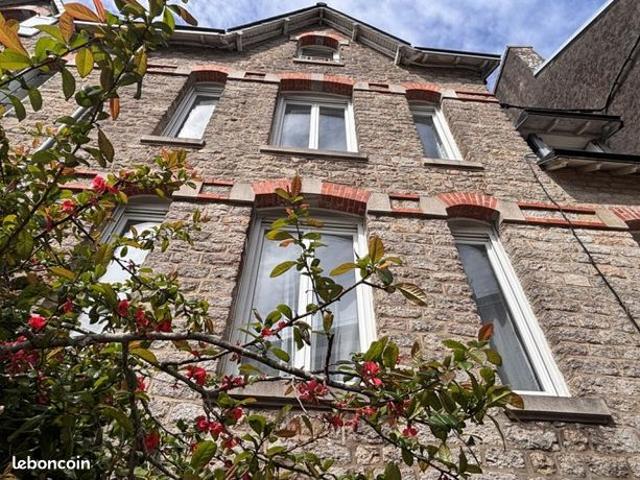 Maison 9 pièces 142 m²