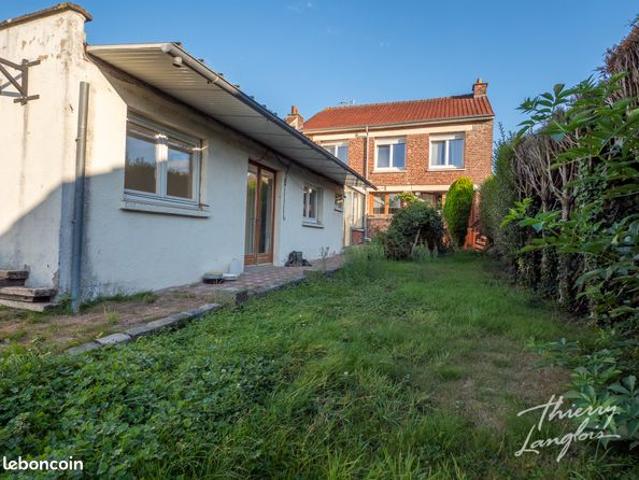 Maison 9 pièces 142 m²