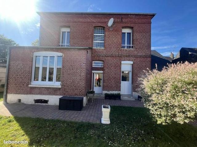 Maison 9 pièces 142 m²