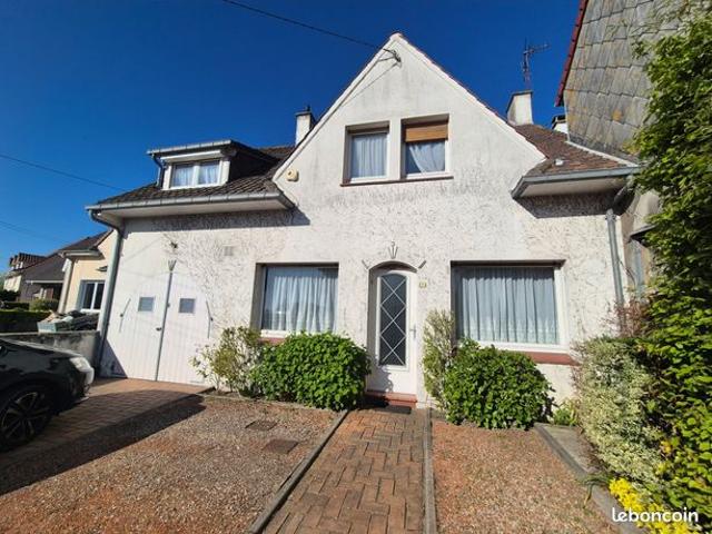 Maison 9 pièces 143 m²