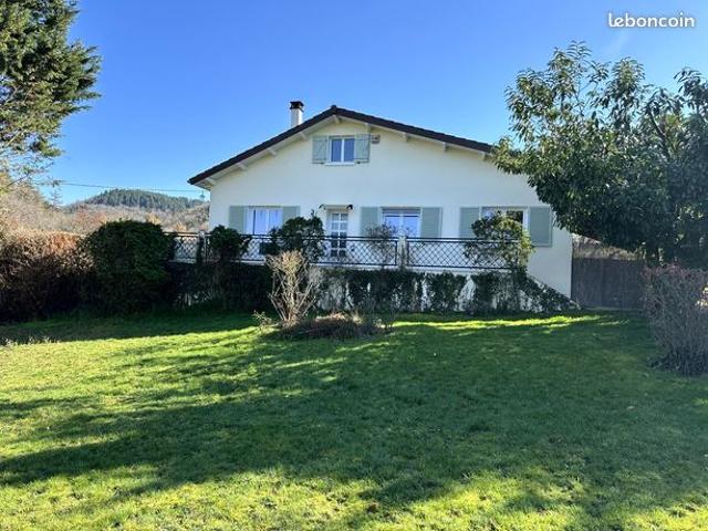 Maison 9 pièces 143 m²