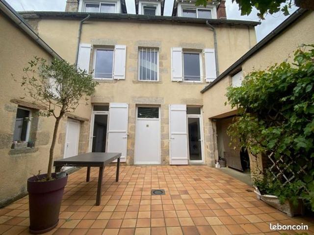 Maison 9 pièces 155 m²