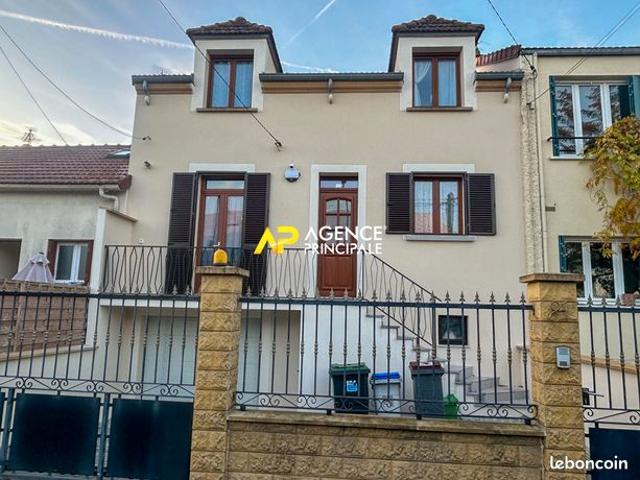 Maison 9 pièces 155 m²