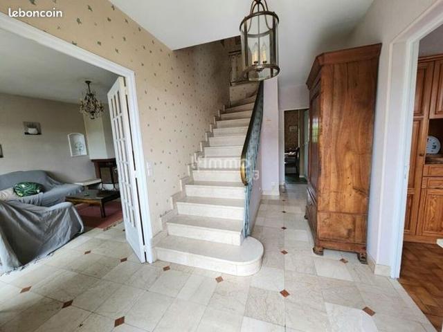 Maison 9 pièces 155 m²