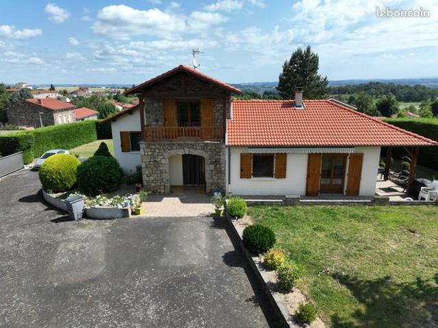 Maison 9 pièces 156 m²