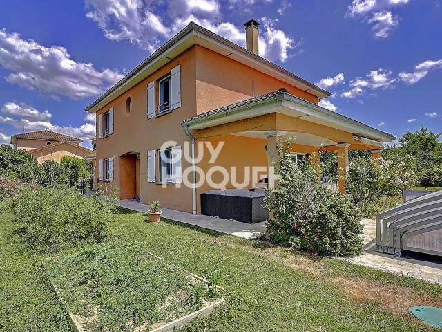 Maison 9 pièces 156 m²