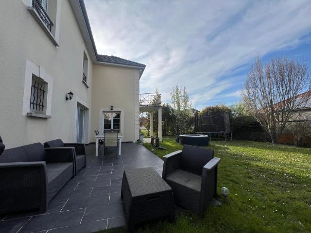 Maison 9 pièces