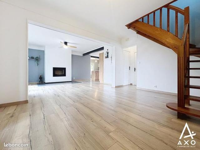 Maison 9 pièces 157 m²
