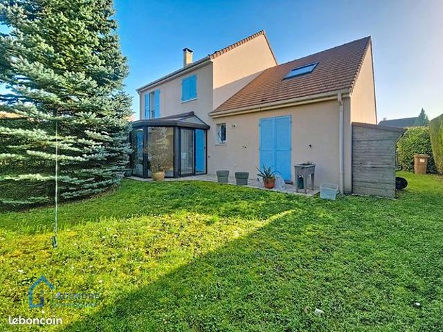 Maison 9 pièces 157 m²