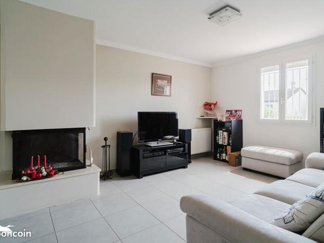 Maison 9 pièces 157 m²