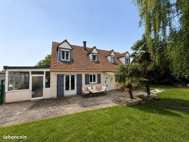 Maison 9 pièces 158 m²