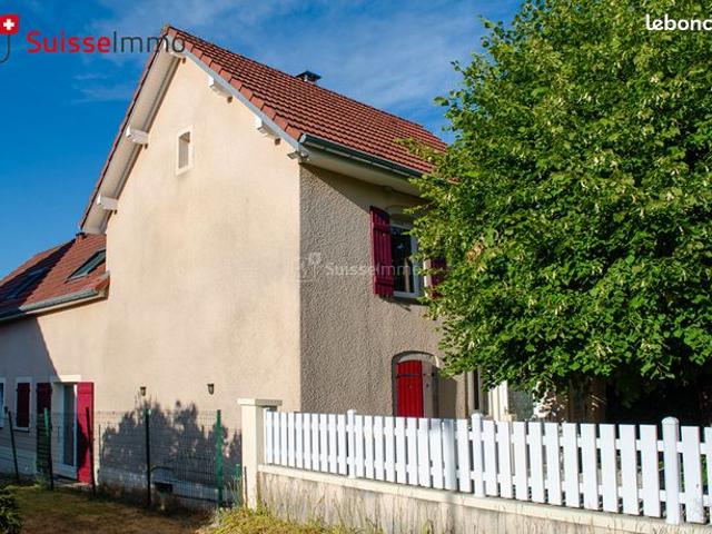 Maison 9 pièces 159 m²