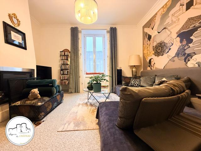 Maison 9 pièces 159 m²