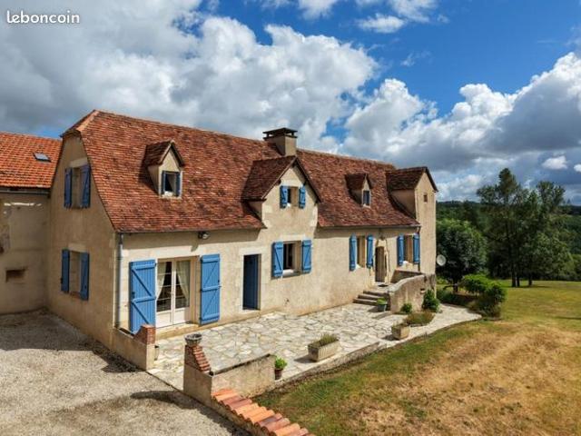 Maison 9 pièces 150 m²