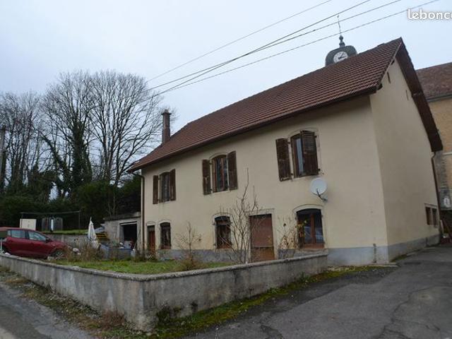 Maison 9 pièces 150 m²