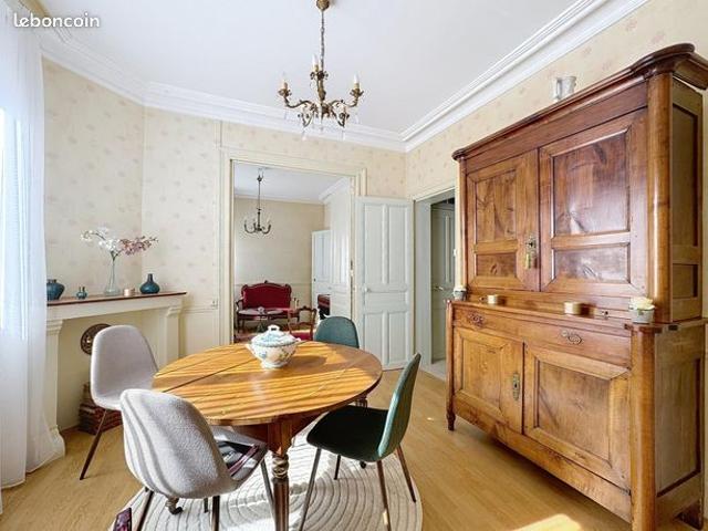 Maison 9 pièces 150 m²