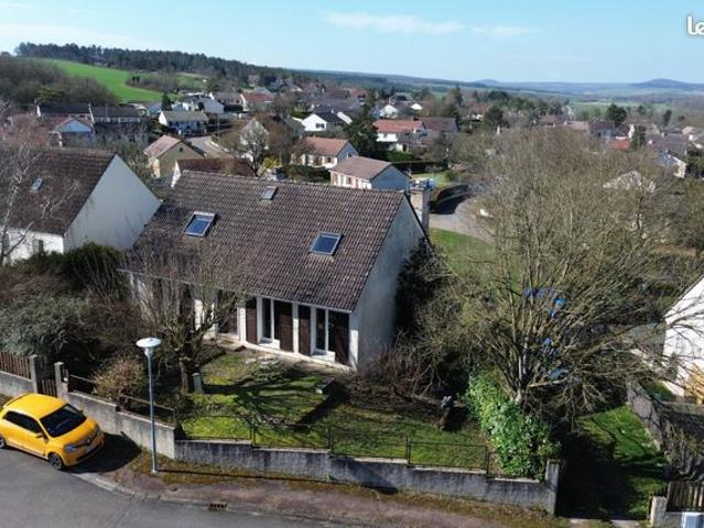 Maison 9 pièces 151 m²