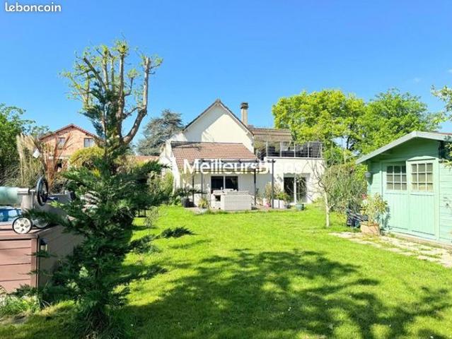 Maison 9 pièces 152 m²