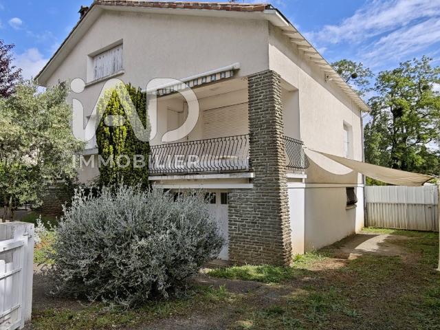 Maison 9 pièces 152 m²