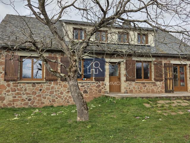 Maison 9 pièces 153 m²