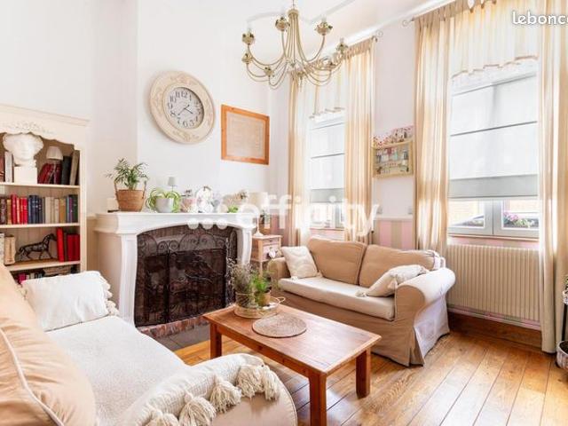 Maison 9 pièces 153 m²