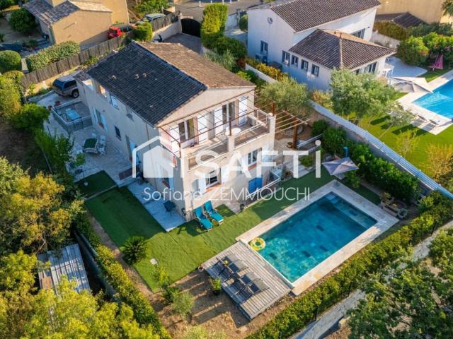 Maison 9 pièces 164 m²