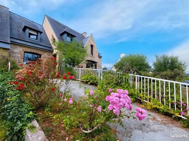 Maison 9 pièces 164 m²
