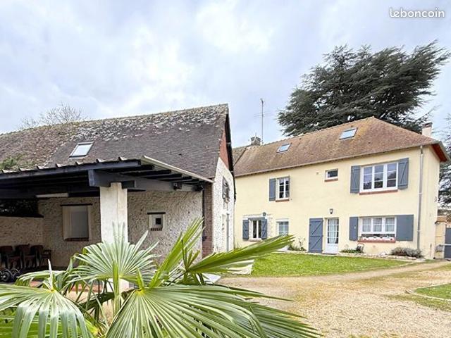 Maison 9 pièces 164 m²