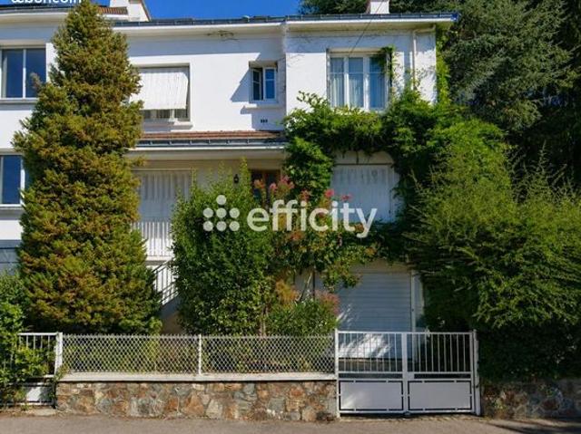 Maison 9 pièces 165 m²