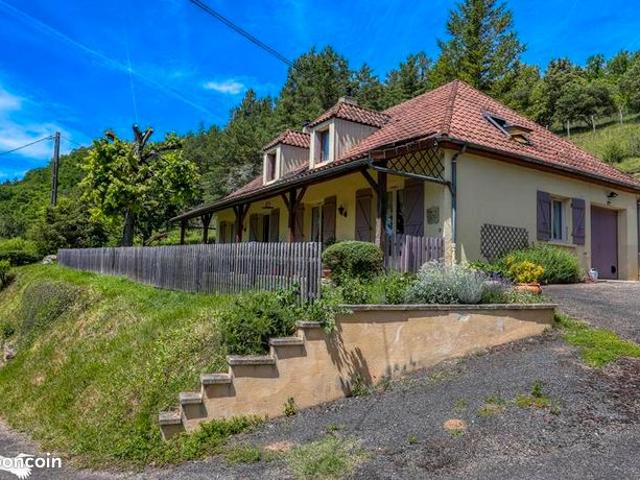 Maison 9 pièces 165 m²